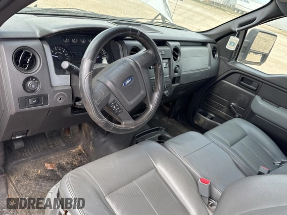 2011 Ford F-150 XL with VIN 1FTMF1CM4BKD89866, listed as a Copart auction lot 49290935 with 198,110 mi miles and Clean Title. Bid and sale history available at DreamBid. Image 9.