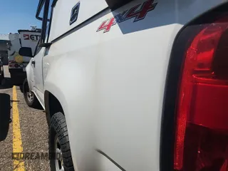 2015 Chevrolet Colorado 4WD WT с VIN 1GCHTAE36F1186486, выставлен на аукционе IAAI как лот 42587686 с пробегом 142 047 миль миль и . История ставок и продаж доступна на DreamBid. Изображение 19.