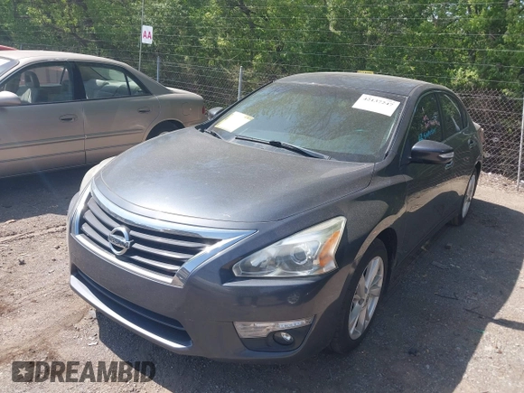 2013 Nissan Altima SV with VIN 1N4AL3APXDC123274, listed as a IAAI auction lot 42137247 with 160,286 mi miles and . Bid and sale history available at DreamBid. Image 2.