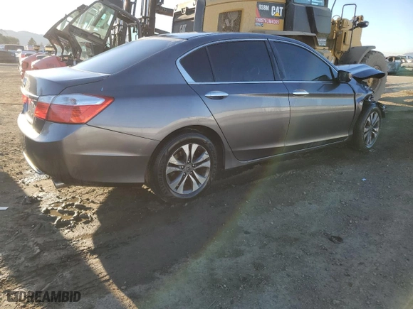 2015 Honda Accord Sedan LX with VIN 1HGCR2F38FA042890, listed as a Copart auction lot 51551625 with 147,176 mi miles and Clean Title. Bid and sale history available at carsss.com. Image 3.
