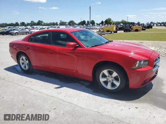 2013 Dodge Charger SE z VIN 2C3CDXBG1DH591742, wystawiony jako Copart lot #58427145 z przebiegiem 77 307 mil mil oraz Tytuł czysty. Historia ofert i sprzedaży dostępna na DreamBid. Obrazek 4.