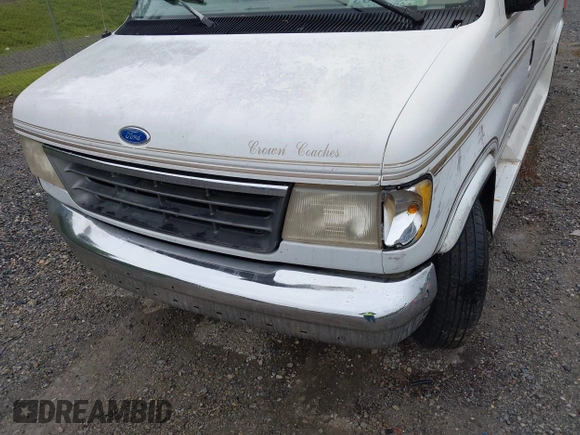1994 Ford Econoline Cargo с VIN 1FDEE14N3RHA79838, выставлен на аукционе IAAI как лот 42207281 с пробегом Не указан миль и . История ставок и продаж доступна на DreamBid. Изображение 18.