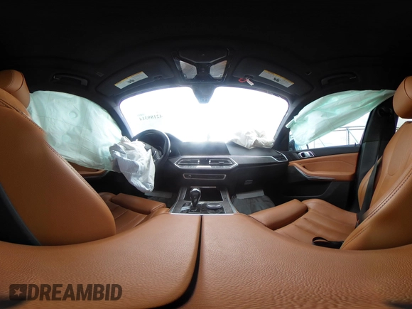 2019 BMW X5 xDrive40i z VIN 5UXCR6C54KLL63804, wystawiony jako IAAI lot #42189314 z przebiegiem Nie podano mil oraz . Historia ofert i sprzedaży dostępna na DreamBid. Obrazek 17.