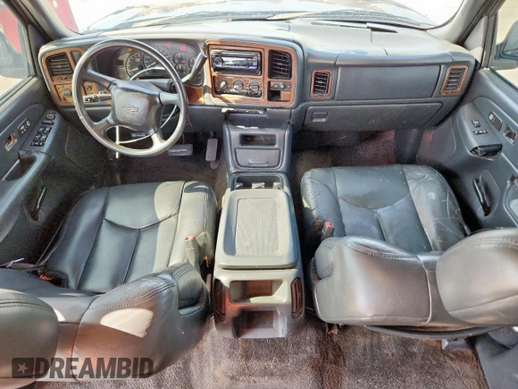 2002 Chevrolet Avalanche with VIN 3GNEC13TX2G308730, listed as a Copart auction lot 60163935 with 250,873 mi miles and Salvage title. Bid and sale history available at DreamBid. Image 8.
