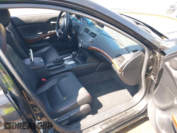 2012 Honda Accord EX z VIN 1HGCP2F71CA086962, wystawiony jako IAAI lot #42005865 z przebiegiem 160 481 mil mil oraz . Historia ofert i sprzedaży dostępna na DreamBid. Obrazek 5.