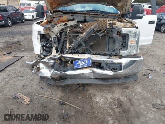 2017 Ford F-250 XL z VIN 1FD7X2A60HEC65973, wystawiony jako IAAI lot #41190935 z przebiegiem 202 195 mil mil oraz . Historia ofert i sprzedaży dostępna na DreamBid. Obrazek 6.