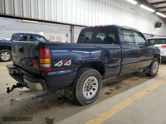 2005 GMC Sierra 1500 with VIN 2GTEK19V951350601, listed as a Copart auction lot 41379165 with 91,054 mi miles and Clean Title. Bid and sale history available at carsss.com. Image 3.