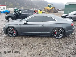 2018 Audi S5 Prestige z VIN WAUR4AF54JA040952, wystawiony jako IAAI lot #41999272 z przebiegiem 57 983 mil mil oraz . Historia ofert i sprzedaży dostępna na DreamBid. Obrazek 14.