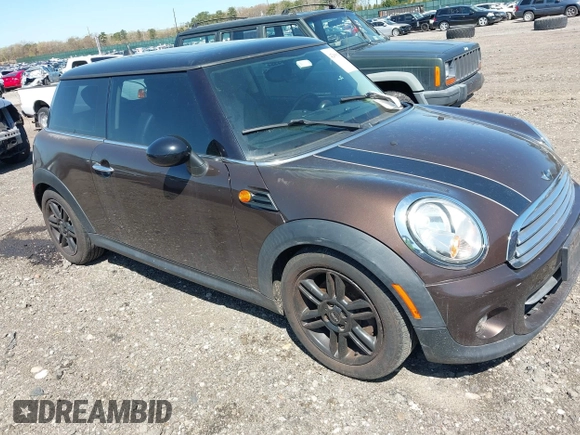 2012 MINI Hardtop with VIN WMWSU3C56CT257654, listed as a IAAI auction lot 42099156 with 84,384 mi miles and . Bid and sale history available at DreamBid. Image 1.