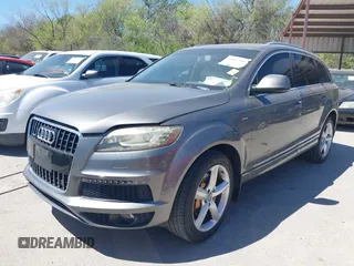 2011 Audi Q7 S line with VIN WA1DGAFE2BD004546, listed as a IAAI auction lot 41857382 with 163,493 mi miles and . Bid and sale history available at DreamBid. Image 2.