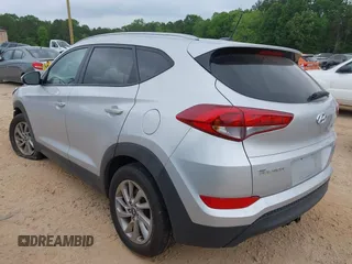 2016 Hyundai Tucson SE z VIN KM8J33A48GU116852, wystawiony jako IAAI lot #42111656 z przebiegiem 138 656 mil mil oraz . Historia ofert i sprzedaży dostępna na DreamBid. Obrazek 3.