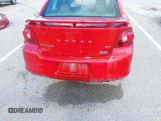 2012 Dodge Avenger SXT z VIN 1C3CDZCB8CN312789, wystawiony jako IAAI lot #42174446 z przebiegiem 186 752 mil mil oraz . Historia ofert i sprzedaży dostępna na DreamBid. Obrazek 13.