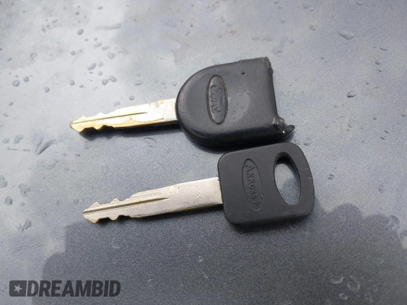 2007 Ford Focus SE с VIN 1FAHP36N77W147447, выставлен на аукционе IAAI как лот 42027254 с пробегом 270 097 миль миль и . История ставок и продаж доступна на DreamBid. Изображение 11.
