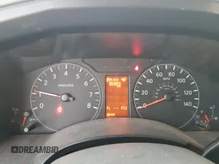 2021 Nissan NV Cargo S z VIN 1N6BF0KM8MN807301, wystawiony jako Copart lot #58608385 z przebiegiem 85 923 mil mil oraz Szkody całkowita. Historia ofert i sprzedaży dostępna na DreamBid. Obrazek 9.