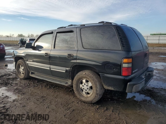 2002 Chevrolet Tahoe LS with VIN 1GNEC13V22R278981, listed as a Copart auction lot 87921455 with 318,518 mi miles and Salvage Title. Bid and sale history available at carsss.com. Image 2.