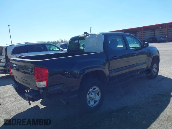 2016 Toyota Tacoma SR5 with VIN 5TFAX5GN1GX055850, listed as a IAAI auction lot 41828806 with 111,655 mi miles. Bid and sale history available at carsss.com. Image 4.