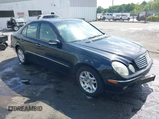 2006 Mercedes-Benz E 320 CDI with VIN WDBUF26J16A936254, listed as a IAAI auction lot 42073427 with 375,857 mi miles and . Bid and sale history available at DreamBid. Image 1.