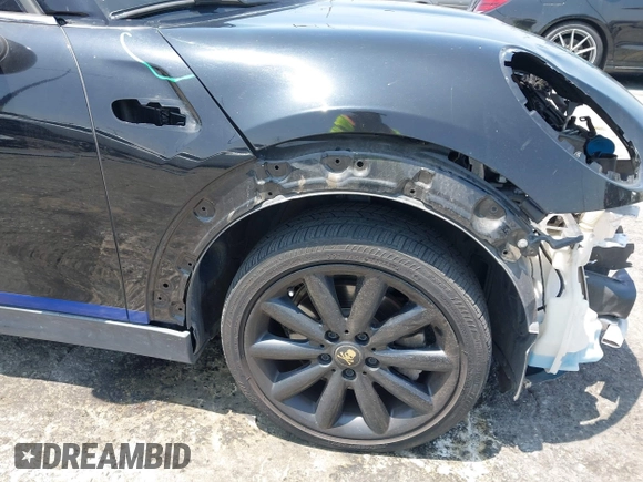 2015 MINI Hardtop 4 Door S with VIN WMWXU3C58F2B66601, listed as a IAAI auction lot 42444404 with 76,174 mi miles and . Bid and sale history available at DreamBid. Image 18.