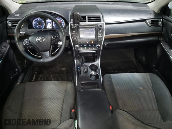 2017 Toyota Camry XLE z VIN 4T1BF1FK1HU325987, wystawiony jako Copart lot #87043914 z przebiegiem 107 307 mil mil oraz Szkoda całkowita • Salvage title. Historia ofert i sprzedaży dostępna na DreamBid. Obrazek 8.