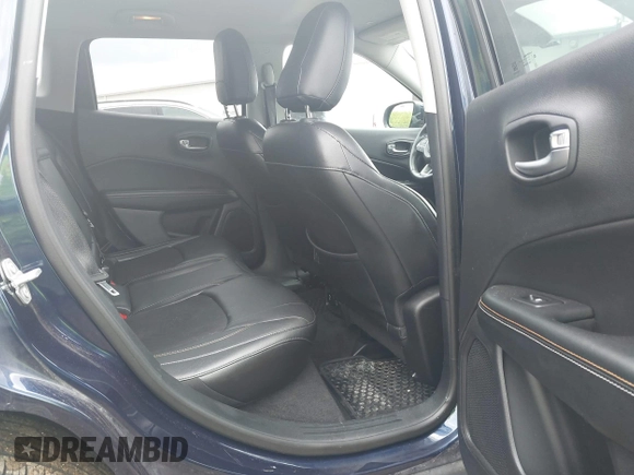 2018 Jeep Compass Latitude with VIN 3C4NJCBB9JT124968, listed as a IAAI auction lot 42378308 with 90,866 mi miles and . Bid and sale history available at DreamBid. Image 8.