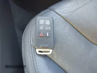 2013 Volvo XC60 3.2L с VIN YV4952DL1D2370356, выставлен на аукционе IAAI как лот 41332064 с пробегом 253 457 миль миль и . История ставок и продаж доступна на DreamBid. Изображение 11.