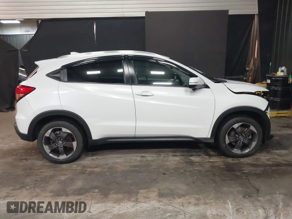 2018 Honda HR-V EX-L Navi with VIN 3CZRU6H76JM719911, listed as a IAAI auction lot 41631402 with 26,776 mi miles. Bid and sale history available at carsss.com. Image 14.