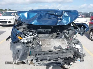 2021 Volkswagen Atlas SE z VIN 1V2WC2CA4MC232301, wystawiony jako IAAI lot #42538962 z przebiegiem Nie podano mil oraz . Historia ofert i sprzedaży dostępna na DreamBid. Obrazek 6.