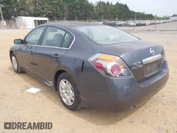 2010 Nissan Altima 2.5 S with VIN 1N4AL2AP0AC183814, listed as a IAAI auction lot 42132900 with 194,941 mi miles. Bid and sale history available at carsss.com. Image 3.