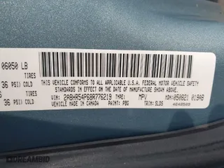 2008 Chrysler Town & Country Touring with VIN 2A8HR54P68R776219, listed as a IAAI auction lot 41992471 with 166,164 mi miles. Bid and sale history available at carsss.com. Image 9.