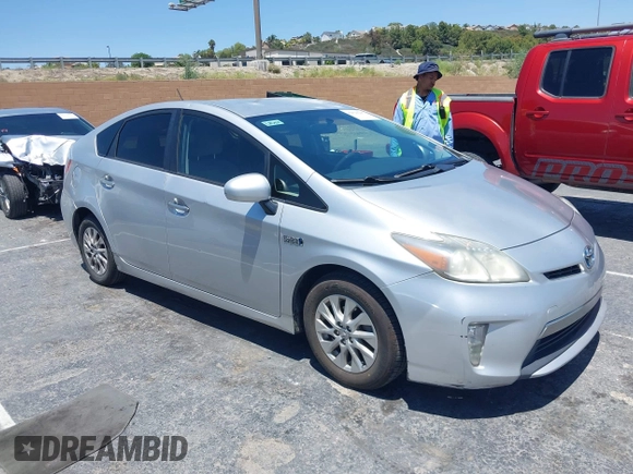 2014 Toyota Prius with VIN JTDKN3DP1E3051337, listed as a IAAI auction lot 42526207 with 306,478 mi miles and . Bid and sale history available at DreamBid. Image 1.