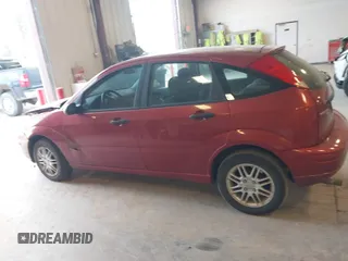 2005 Ford Focus S с VIN 3FAFP37NX5R109507, выставлен на аукционе IAAI как лот 42107599 с пробегом 186 421 миль миль и . История ставок и продаж доступна на DreamBid. Изображение 14.