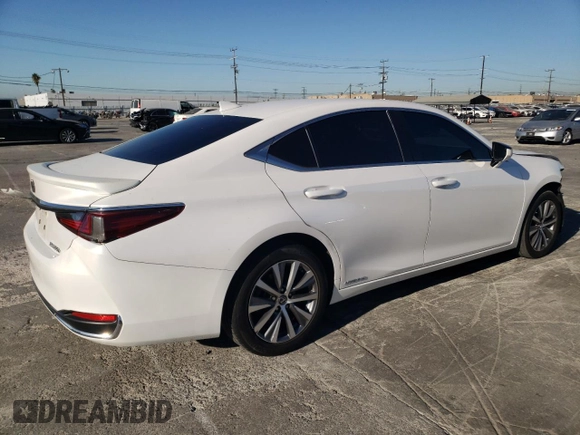 2021 Lexus ES with VIN 58ACA1C18MU005048, listed as a Copart auction lot 77856364 with 19,150 mi miles and Salvage Title. Bid and sale history available at carsss.com. Image 3.