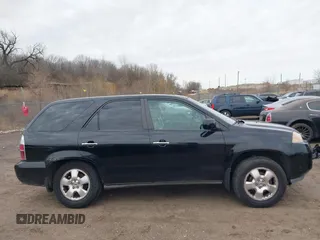 2005 Acura MDX with VIN 2HNYD18235H528356, listed as a IAAI auction lot 41815304 with 170,385 mi miles. Bid and sale history available at carsss.com. Image 13.