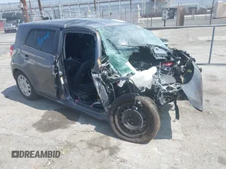2011 Scion xD z VIN JTKKU4B46B1011823, wystawiony jako IAAI lot #42495766 z przebiegiem Nie podano mil oraz . Historia ofert i sprzedaży dostępna na DreamBid. Obrazek 1.