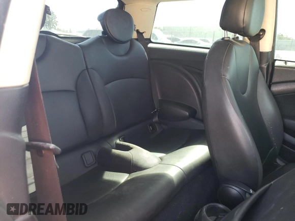 2012 MINI Hardtop with VIN WMWSU3C58CT186490, listed as a Copart auction lot 56052095 with 114,596 mi miles and Clean Title. Bid and sale history available at DreamBid. Image 10.