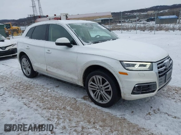 2018 Audi Q5 Prestige with VIN WA1CNAFY9J2171198, listed as a IAAI auction lot 41640282 with 37,208 mi miles. Bid and sale history available at carsss.com. Image 1.