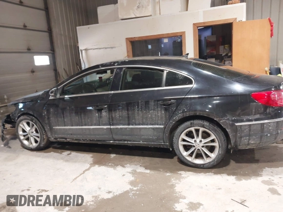 2009 Volkswagen CC Luxury z VIN WVWHL73C09E515699, wystawiony jako IAAI lot #41596349 z przebiegiem 143 570 mil mil oraz . Historia ofert i sprzedaży dostępna na DreamBid. Obrazek 15.