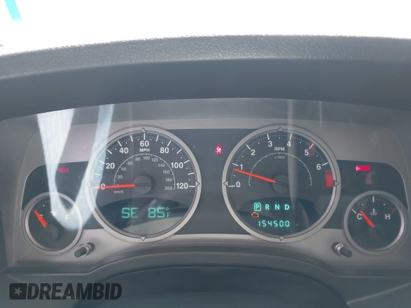 2007 Jeep Patriot Limited z VIN 1J8FF48WX7D316980, wystawiony jako IAAI lot #42004984 z przebiegiem 154 500 mil mil oraz . Historia ofert i sprzedaży dostępna na DreamBid. Obrazek 7.
