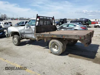 1992 Dodge D/W 250 with VIN 1B7KM26C0NS501198, listed as a Copart auction lot 50317475 with 269,473 mi miles and Salvage Title. Bid and sale history available at carsss.com. Image 2.