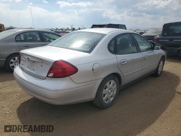 2000 Ford Taurus SE with VIN 1FAFP53U6YG111341, listed as a Copart auction lot 70696814 with 98,033 mi miles and Clean Title. Bid and sale history available at DreamBid. Image 3.