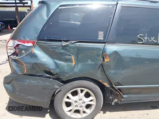 2005 Toyota Sienna XLE with VIN 5TDZA22C45S309031, listed as a IAAI auction lot 42165794 with 130,681 mi miles and . Bid and sale history available at DreamBid. Image 6.