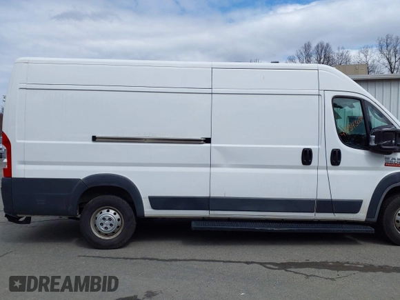 2018 Ram ProMaster Cargo with VIN 3C6URVJG6JE109398, listed as a IAAI auction lot 41934307 with 129,308 mi miles. Bid and sale history available at carsss.com. Image 13.