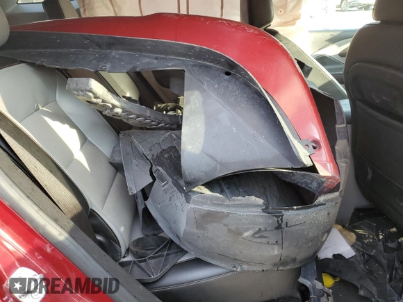 2020 GMC Terrain SLT with VIN 3GKALVEVXLL246773, listed as a Copart auction lot 67335694 with 97,127 mi miles and Salvage title. Bid and sale history available at DreamBid. Image 11.