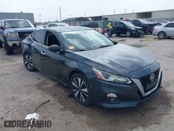 2020 Nissan Altima 2.5 SL with VIN 1N4BL4EV3LC160149, listed as a IAAI auction lot 41774085 with 106,605 mi miles. Bid and sale history available at carsss.com. Image 1.