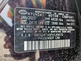 2023 Genesis G70 2.0T with VIN KMTG34TA8PU120473, listed as a Copart auction lot 60895045 with 38,393 mi miles and Salvage title. Bid and sale history available at DreamBid. Image 12.