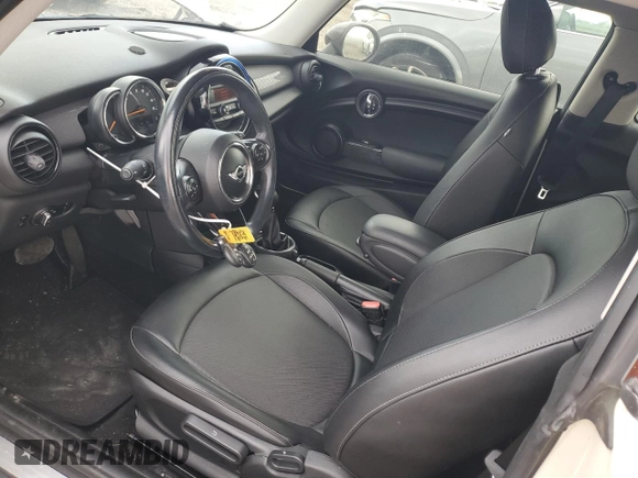 2015 MINI Hardtop with VIN WMWXM5C58F3A57125, listed as a Copart auction lot 43694195 with 78,875 mi miles and Salvage Title. Bid and sale history available at DreamBid. Image 8.
