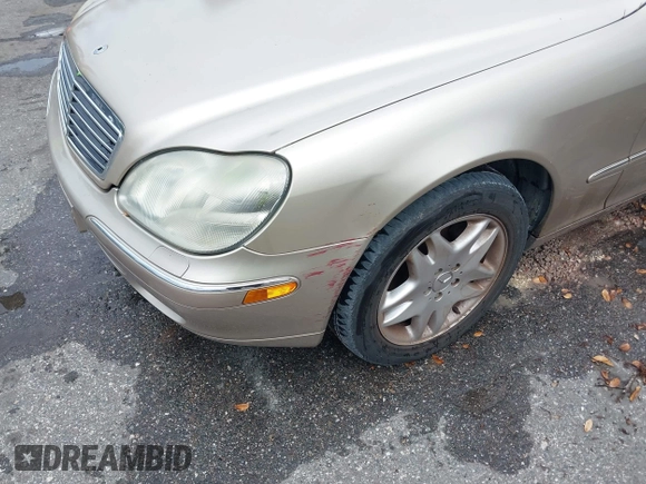 2001 Mercedes-Benz S 320/430/500 z VIN WDBNG70J71A174855, wystawiony jako IAAI lot #42036824 z przebiegiem Nie podano mil oraz . Historia ofert i sprzedaży dostępna na DreamBid. Obrazek 6.