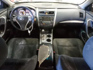 2015 Nissan Altima S with VIN 1N4AL3AP4FN881070, listed as a Copart auction lot 45362605 with 230,001 mi miles and Clean Title. Bid and sale history available at carsss.com. Image 8.