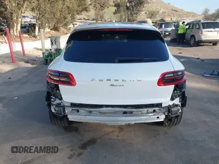 2018 Porsche Macan with VIN WP1AA2A53JLB21577, listed as a IAAI auction lot 41655044 with 51,923 mi miles. Bid and sale history available at carsss.com. Image 17.