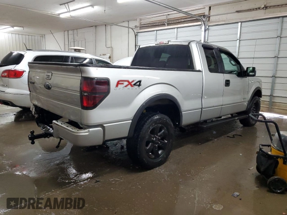 2014 Ford F-150 XL with VIN 1FTFX1ETXEFA46521, listed as a Copart auction lot 50233055 with 322,951 mi miles and Salvage Title. Bid and sale history available at carsss.com. Image 3.